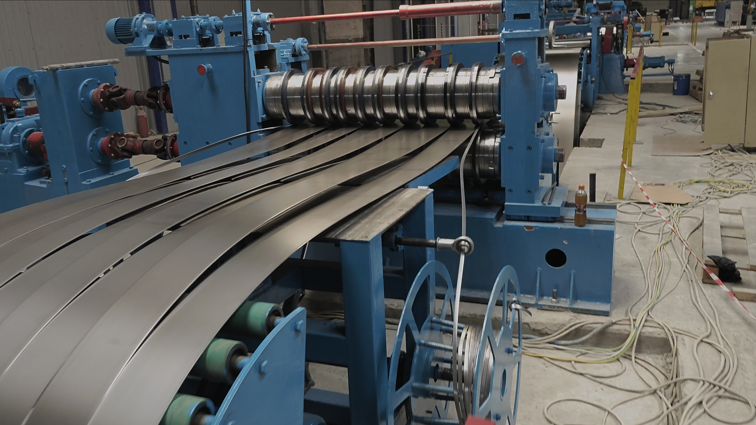 Продольная резка металла