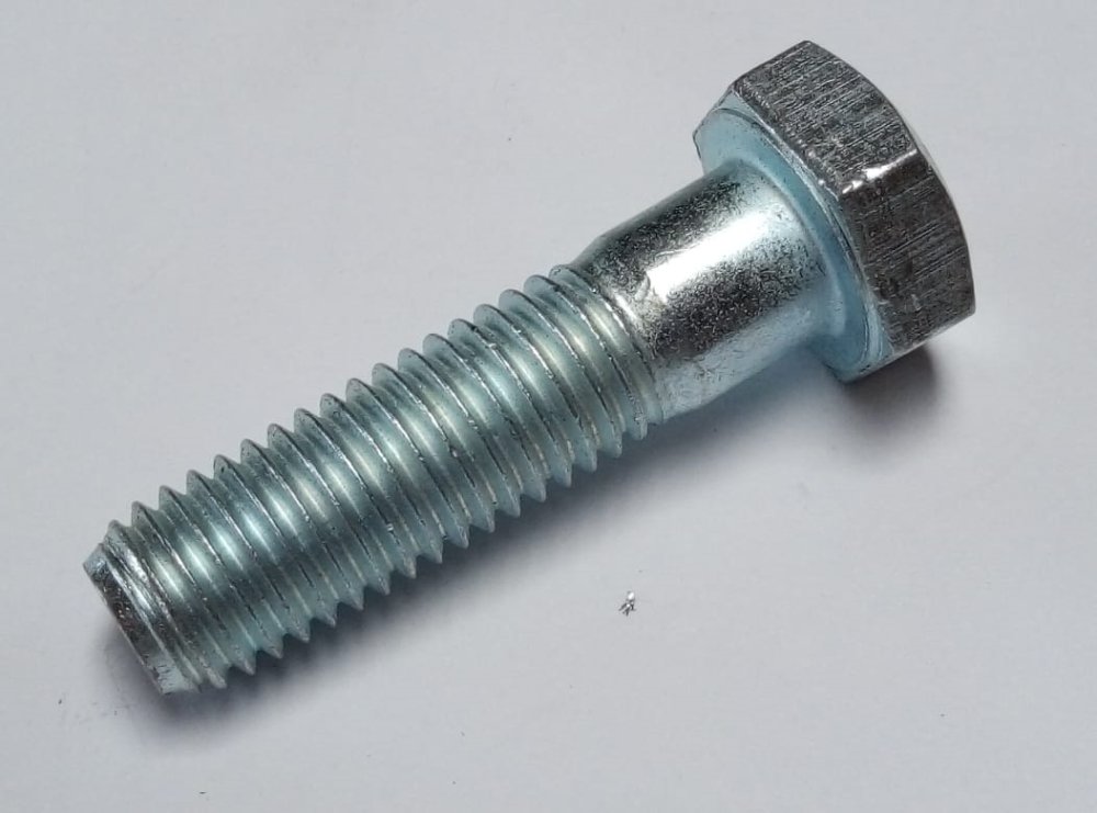 Болт шестигранник наружный М8х1,25х25-5 с цинковым покрытием