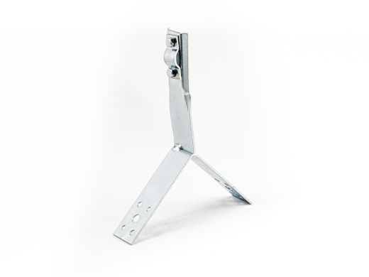 Держатель коньковый болтовой шириной  30 мм, высотой 173 мм, длиной 141 мм, толщиной (диаметром) 2 мм с горячеоцинкованным покрытием ЗДКБ.30.173.141.2.1