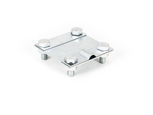 Соединитель контрольный переходной 4-болтовой М8 увеличенный шириной  87 мм, высотой 20 мм, длиной 87 мм, толщиной (диаметром) 8 мм с горячеоцинкованным покрытием ЗСП9.87.20.87.8.1